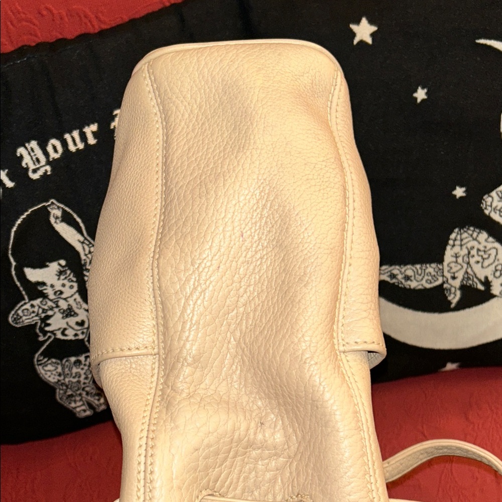 SOLD DO NOT BUY! Coach Sonoma Beige Leather Bag, Vintage, 4923 - Picture 10 of 17